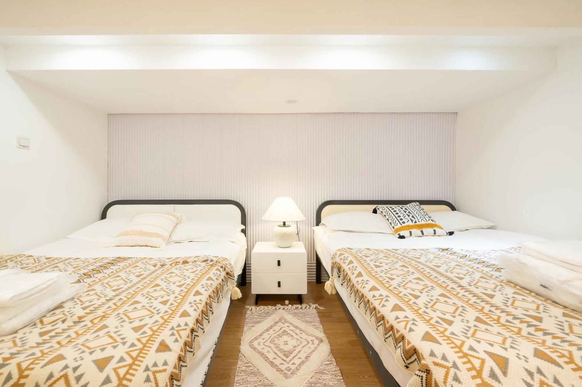 Shanghai Downtown Yi Du B&B - Near South Shaanxi Road Metro Station 600Meters Extérieur photo