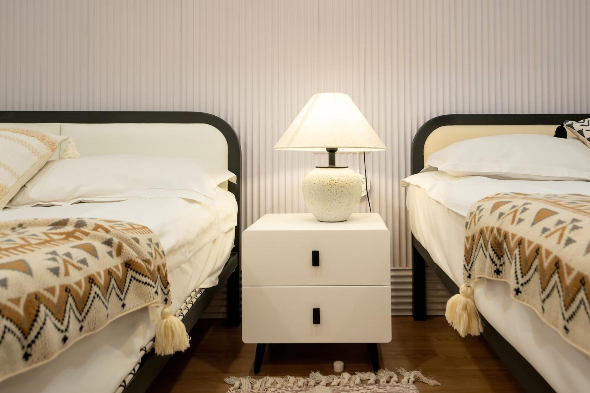 Shanghai Downtown Yi Du B&B - Near South Shaanxi Road Metro Station 600Meters Extérieur photo